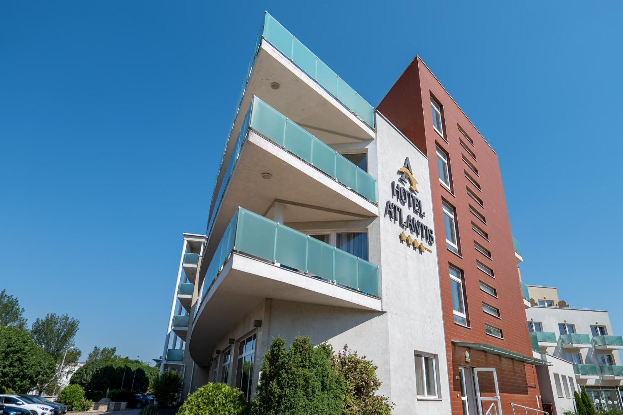 Hotel Atlantis Wellness & Conference Hajduszoboszlo Luaran gambar